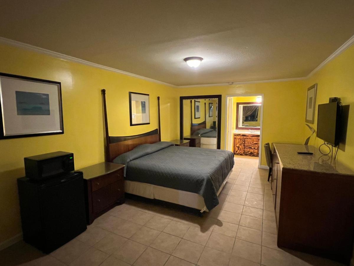 Dragon Inn & Suites Fayette Екстер'єр фото