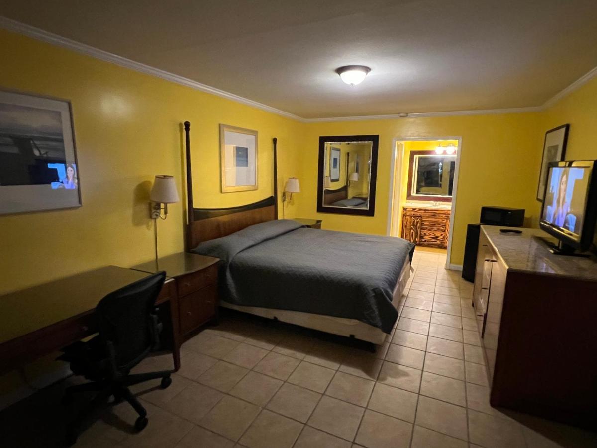 Dragon Inn & Suites Fayette Екстер'єр фото